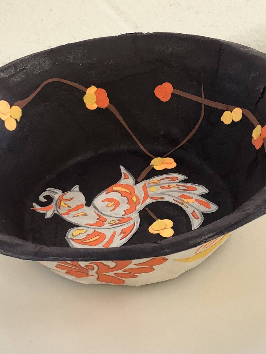 lrothmier's tweet photo. Our art students have incredible work that adds so much to the library decor. We love displaying it and are looking forward to seeing what you create next! #gkcasl #gvlibraries #buildingpartnerships #WhatWeDo https://t.co/R4Dlo6813V