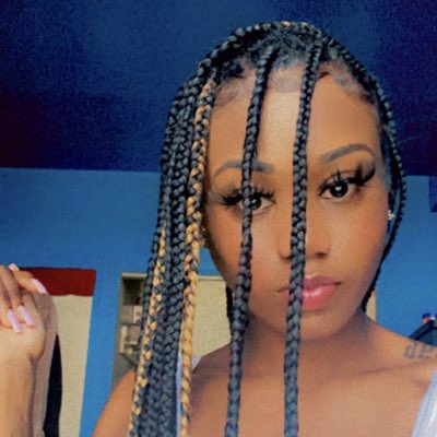 Kellyybrazy's tweet photo. #NewProfilePic https://t.co/DHizLBXZO1