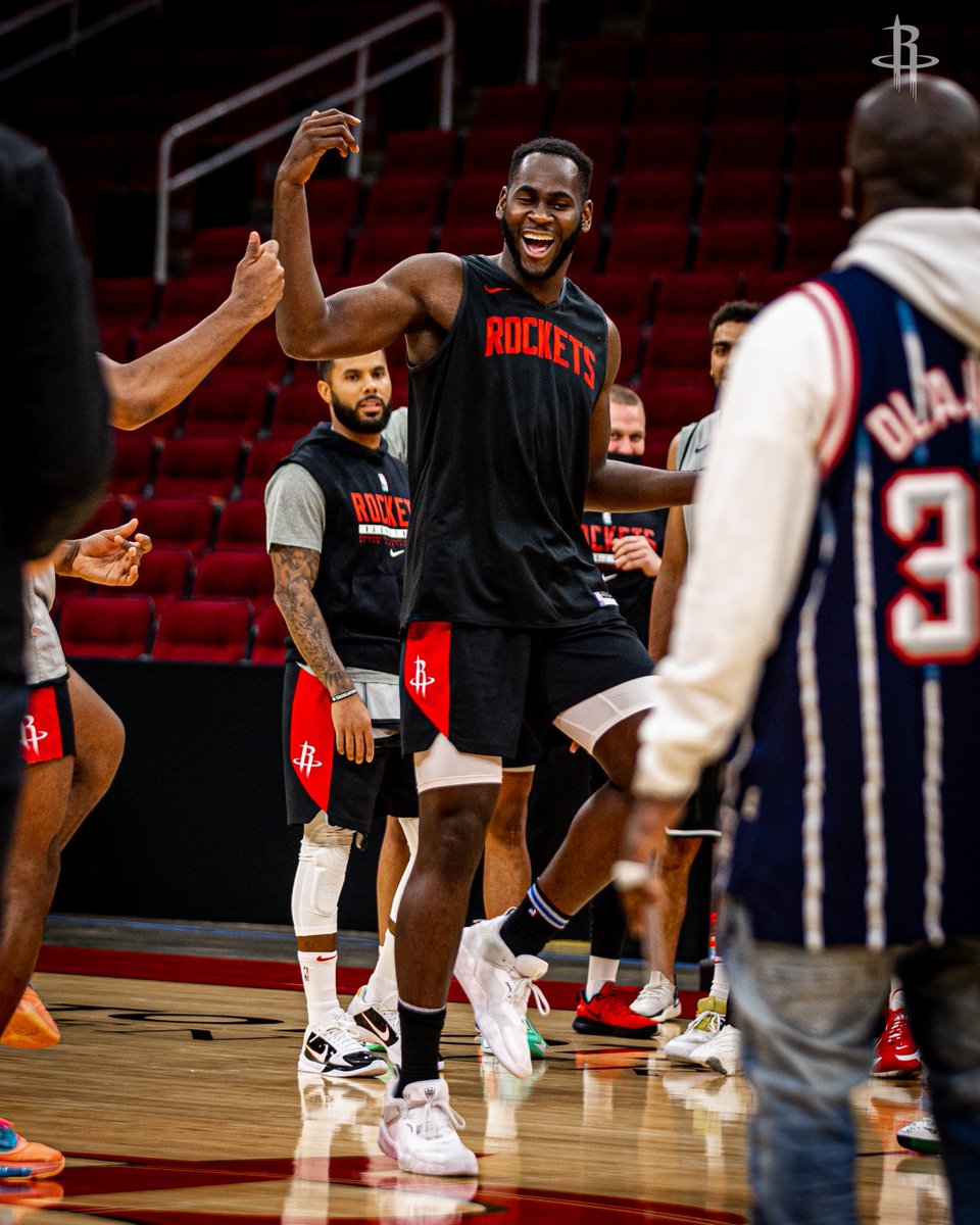 NBAspain's tweet photo. Mood: Comienza la NBA #NBA75 https://t.co/B4V89t0sqU