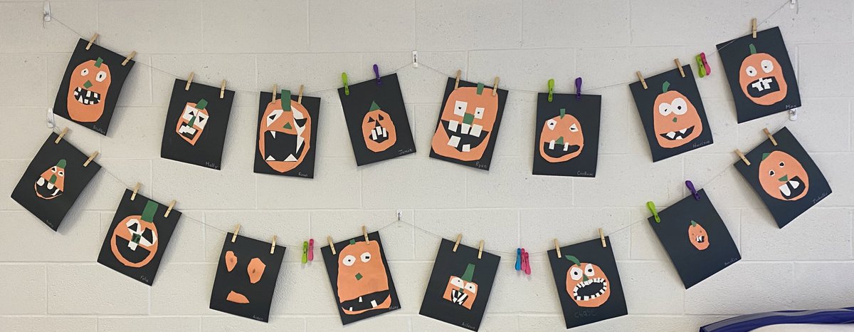 Pumpkins are like snowflakes. None are the same! <a href="/AdmiralsAcad_NL/">Admiral’s Academy Navigators 🏳️‍🌈</a>