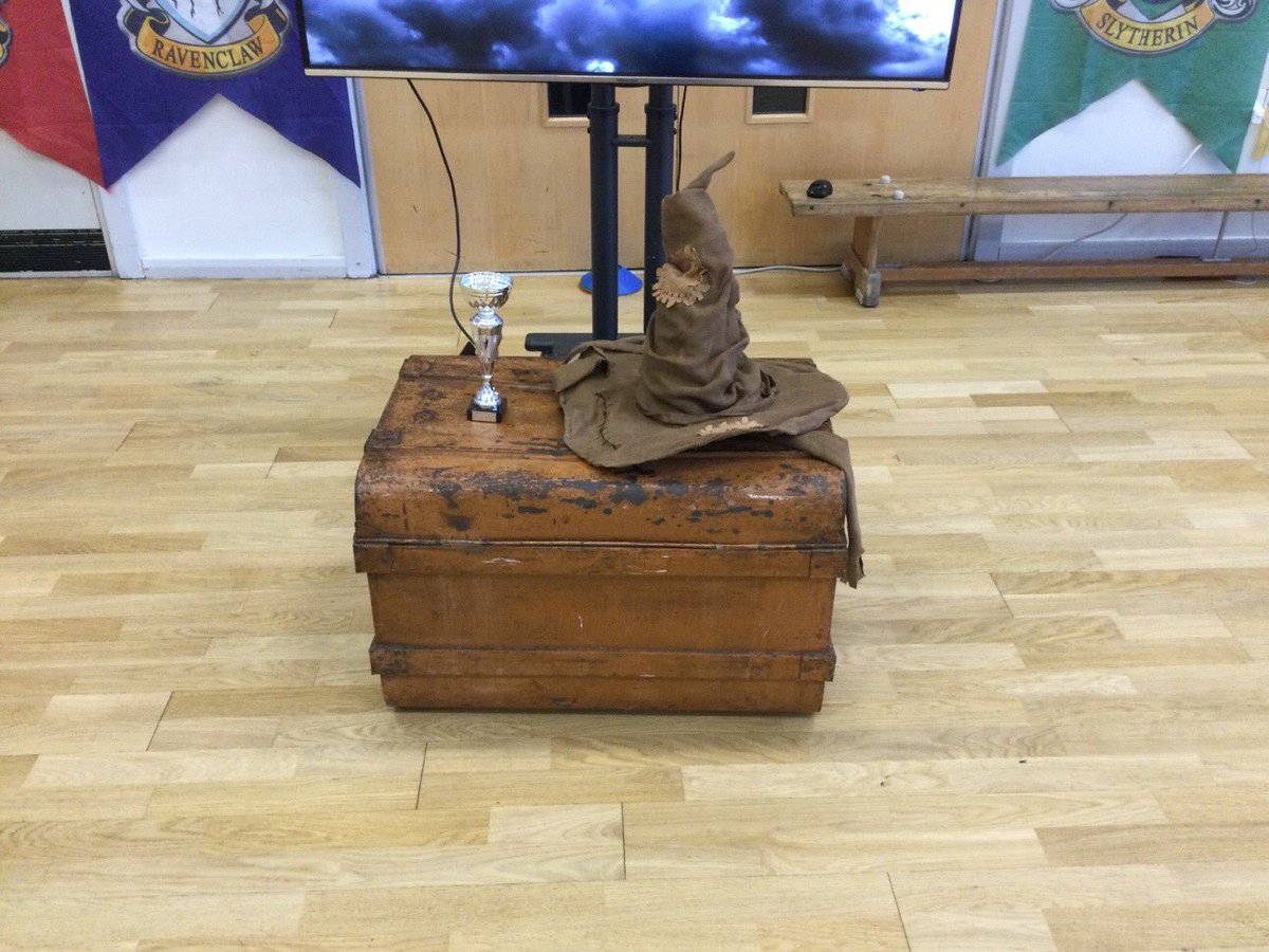 PE @ River View tweet media