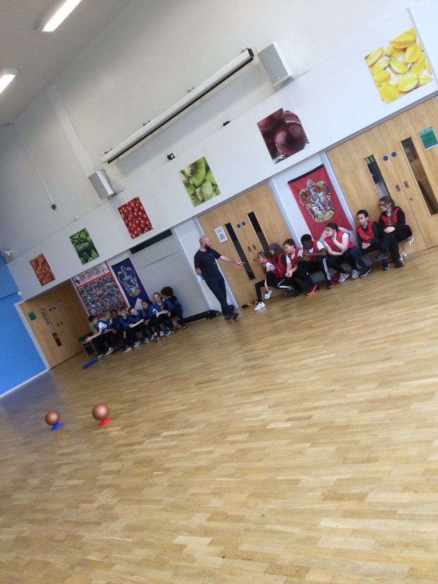 PE @ River View tweet media