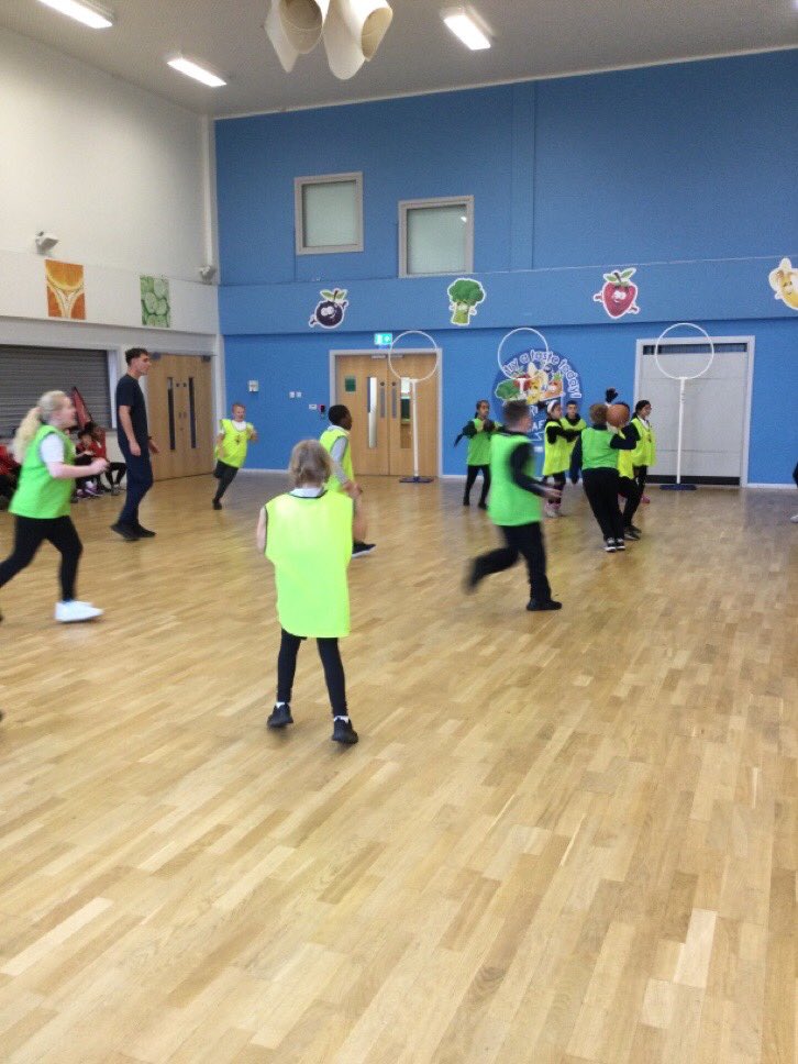 PE @ River View tweet media