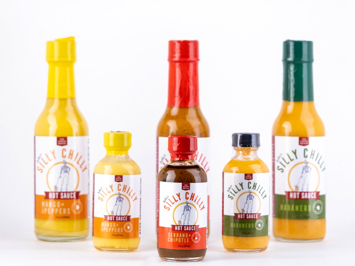 SillyChilly9's tweet photo. Chillies 🌶🌶 are a good source of protective antioxidants, vitamins, and minerals, so they can be a great addition to a nutritious, balanced diet. Based on the organic and gluten-free formula Silly Chilly Hot Sauce 🍾 can be your perfect choice to spice up your food. https://t.co/VxzXc1NxmR