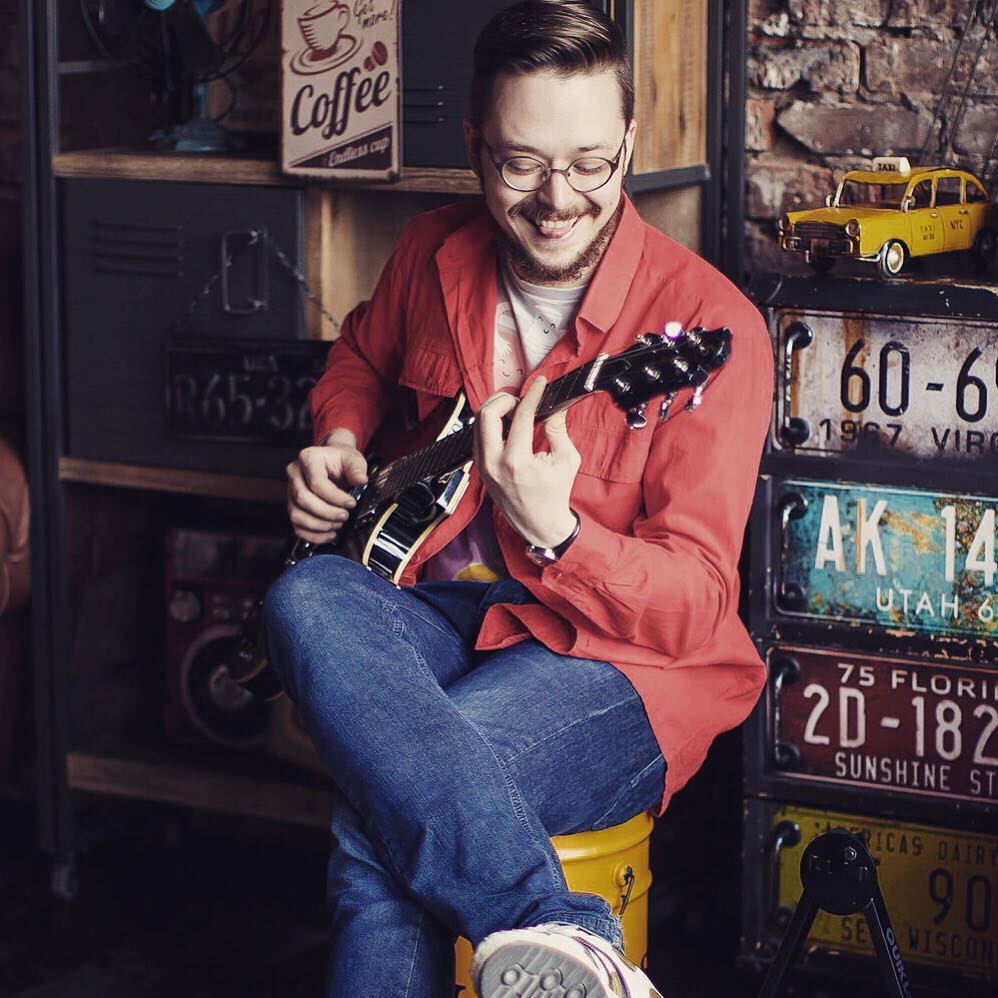 Tim is a multi-instrumentalist, playing more than 10 different instruments. Moorty's music is usually a mix of dance pop with guitars and piano. Check out his latest release on 7clouds called "So Right" on 7clouds YouTube channel!