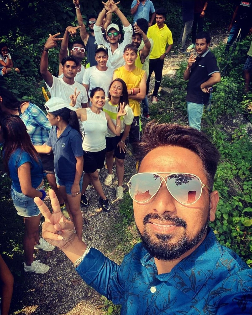 therealkhiladi's tweet photo. #shooting 
#time
#THEREALKHILADISHOW season 3 https://t.co/yR9Z9gyaqT