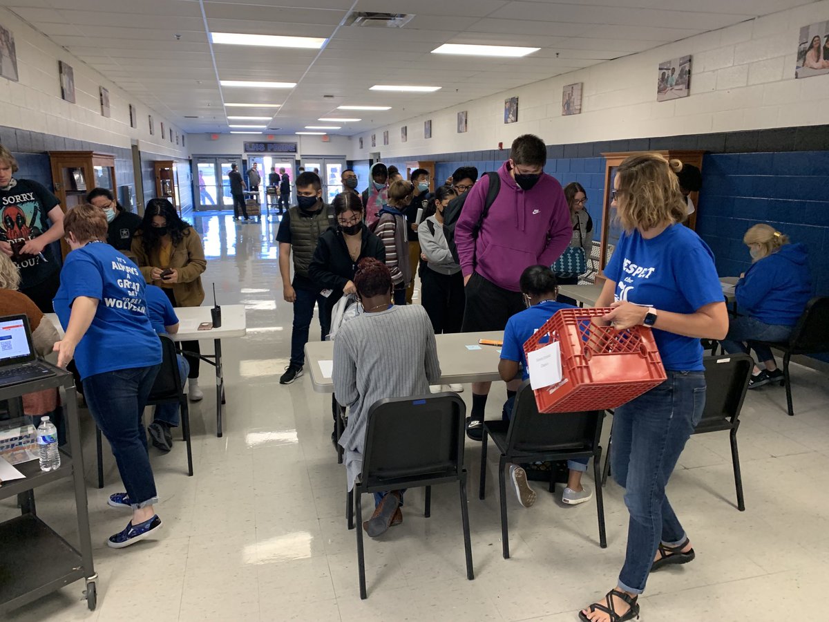 Laverne HS seniors excited about taking Fall ACT retakes! The preparation was awesome! #WolverinePower#CollegeBound