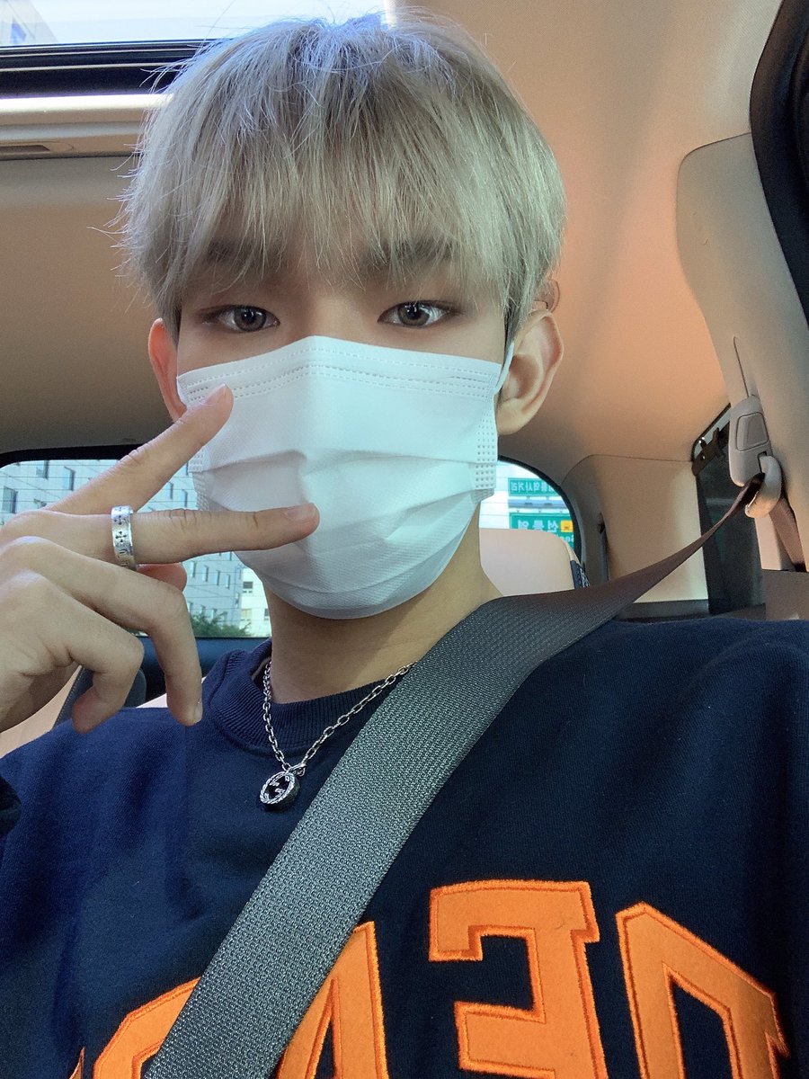 LMN5_official's tweet photo. [#스티븐] Felt nervous without my members 😅 Hope you enjoyed it tho

#루미너스 #LUMINOUS #LMN https://t.co/DLkDQ3znpp