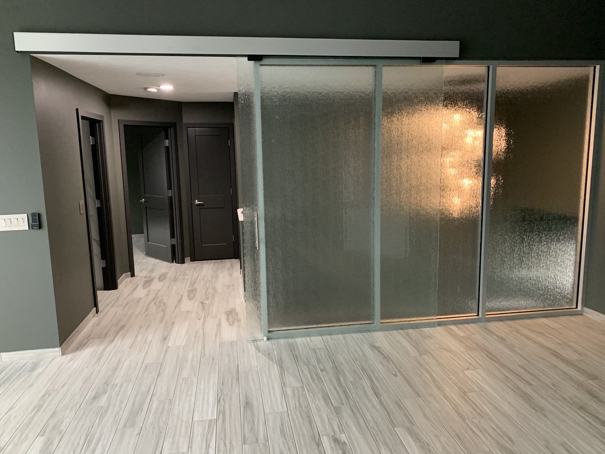 JohnsonHrdware's tweet photo. Check out our 200WG Sliding Glass Door hardware, perfect for any home or office that is missing that “open air” feel. Our compliments to @jlb Builder on their excellent use and installation! #glassdoors #brighthome #homeinspo https://t.co/sO9XYOdxXk https://t.co/h9wCbaUxIU