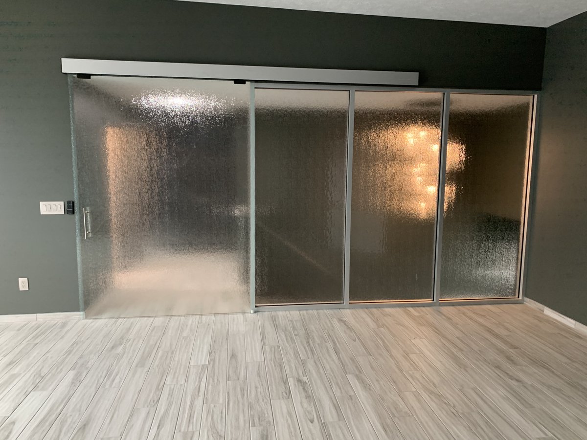 JohnsonHrdware's tweet photo. Check out our 200WG Sliding Glass Door hardware, perfect for any home or office that is missing that “open air” feel. Our compliments to @jlb Builder on their excellent use and installation! #glassdoors #brighthome #homeinspo https://t.co/sO9XYOdxXk https://t.co/h9wCbaUxIU