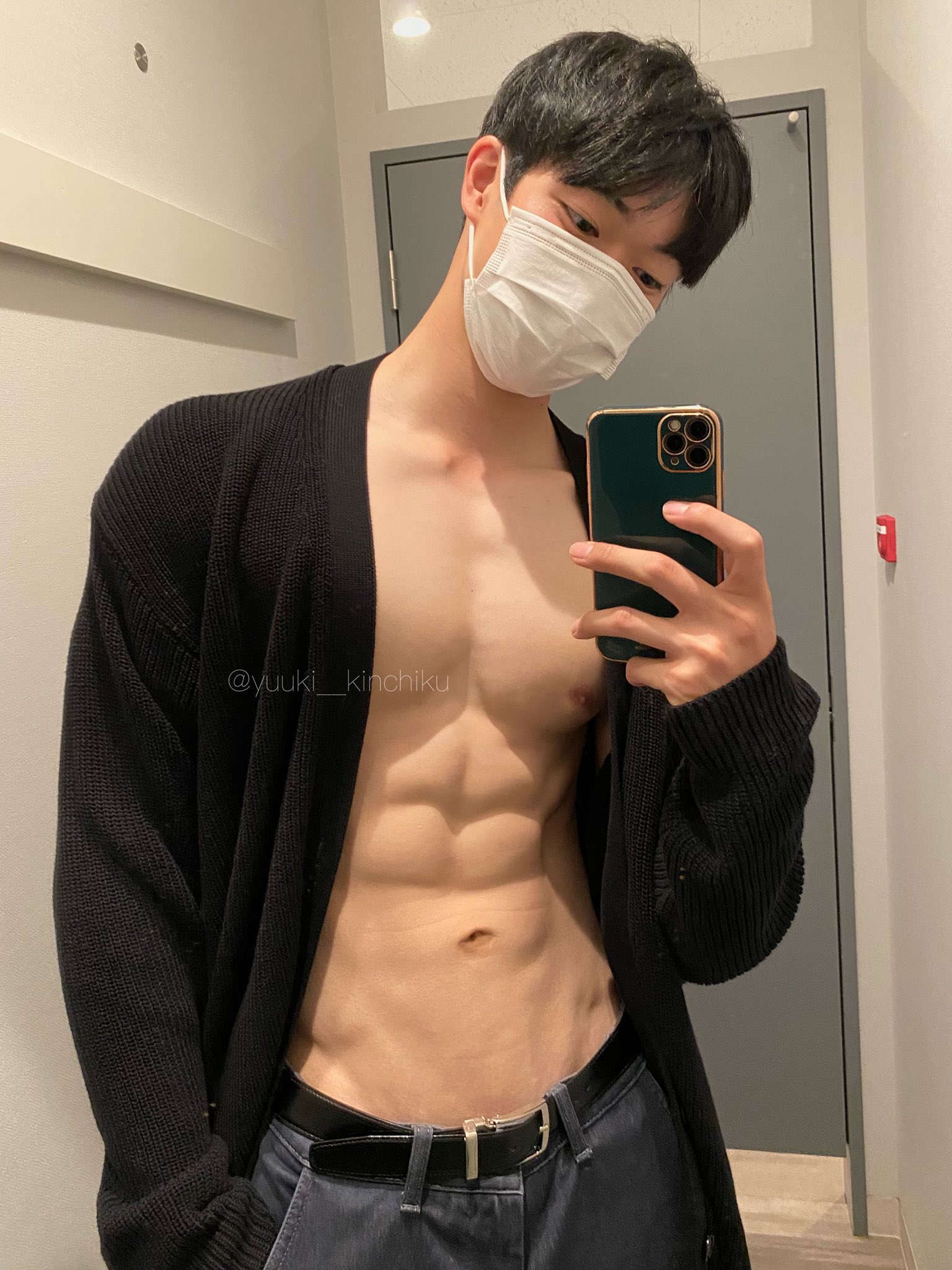 ゆうき@筋築家 on Twitter: "急に寒くなりましたね🍁 https://t.co/NCj5ZD6ffk" / Twitter