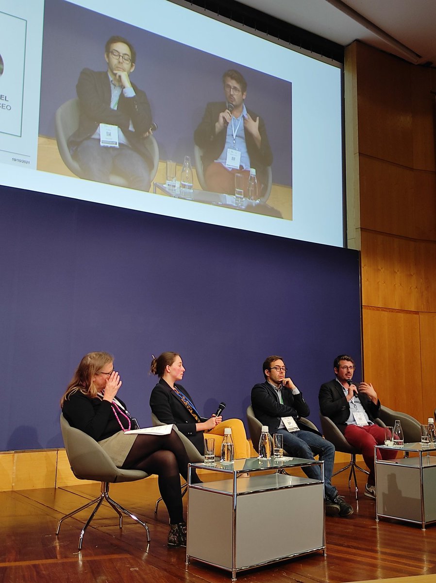 GreentechInno's tweet photo. @CityTaps #GregoireLandel présente au #MeetUpGreentech ses compteurs d'eau connectés et prépayés, les services apportes en #Afrique.
Il évoque les outils utilisés pour développer son activité, comme pour le Fasep, outil flexible pour développer des projets de recherche a l'export https://t.co/UElg7yX884