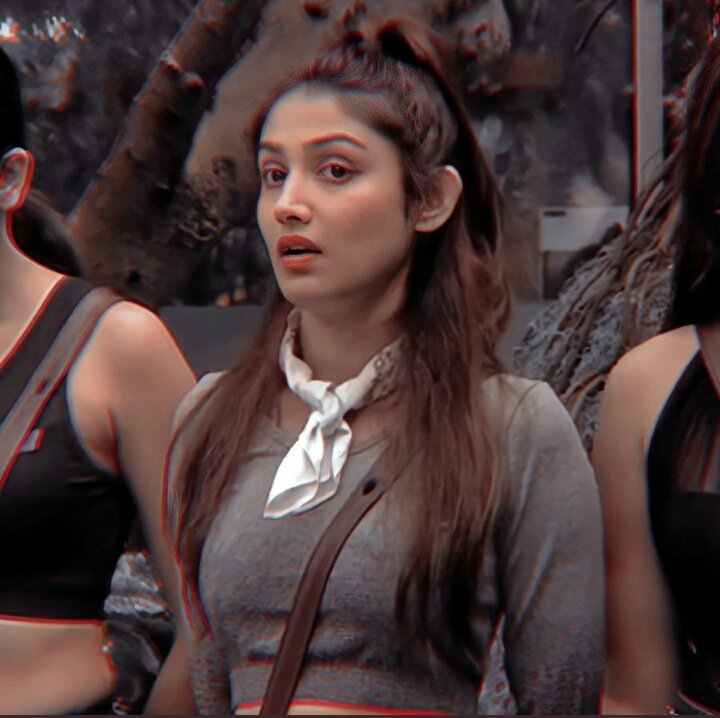 Donalisfighter's tweet photo. How can someone be so hot and cute at the same time? 

BRING BACK DONAL 
#DonalBisht #BiggBoss15 https://t.co/YBoa3aMm19