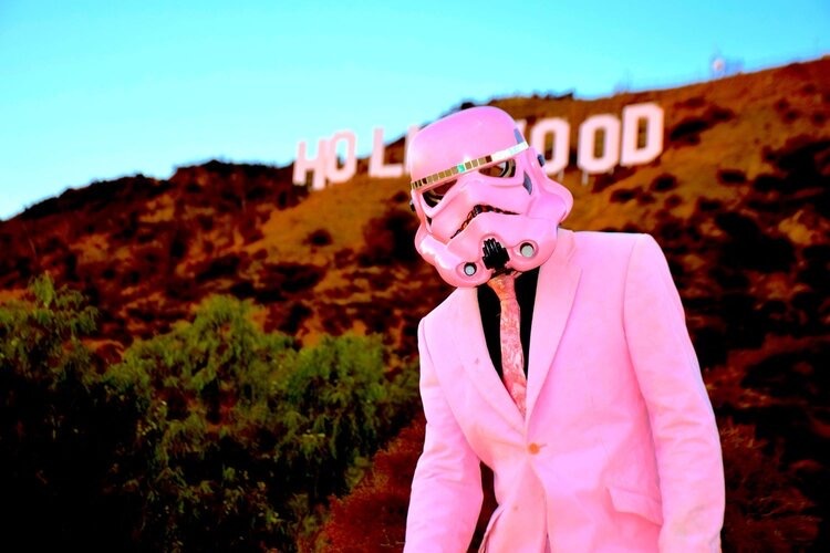 adlibgallery's tweet photo. ‘Pink Hollywood’ by Ben Moore

2018, C-type print, 59.4 x 84.1cm, signed edition of 10, please enquire

#adlibgallery #benmoorecuration #londonartist #londongallery #londonartscene #stormtrooper #pinkstormtrooper #stormtrooperhelmet #artwarz #artbelow @ArtBelow https://t.co/d3TZT9Hyim