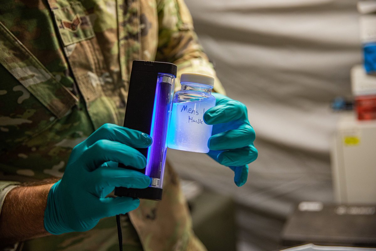 HollomanAFB's tweet photo. #TaskForceHolloman bioenvironmental engineers are working to keep the Afghan evacuees temporarily living at Aman Omid Village safe! 

Water sampling for pH, chlorine &amp; bacteria are performed routinely to ensure the quality &amp; safety of their water.

📸 by Pfc. Anthony Sanchez https://t.co/1xMIJvyFjj