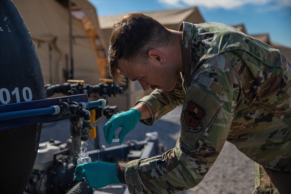 HollomanAFB's tweet photo. #TaskForceHolloman bioenvironmental engineers are working to keep the Afghan evacuees temporarily living at Aman Omid Village safe! 

Water sampling for pH, chlorine &amp; bacteria are performed routinely to ensure the quality &amp; safety of their water.

📸 by Pfc. Anthony Sanchez https://t.co/1xMIJvyFjj
