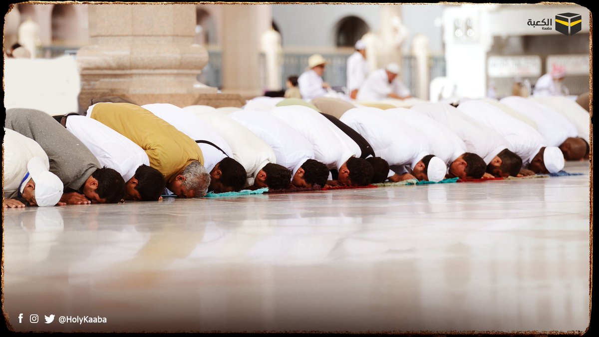 HolyKaaba's tweet photo. اللهم اجمع قلوبنا دائماً على حبك وطاعتك ..

#الكعبة  🕋 https://t.co/Ev979ibs4f