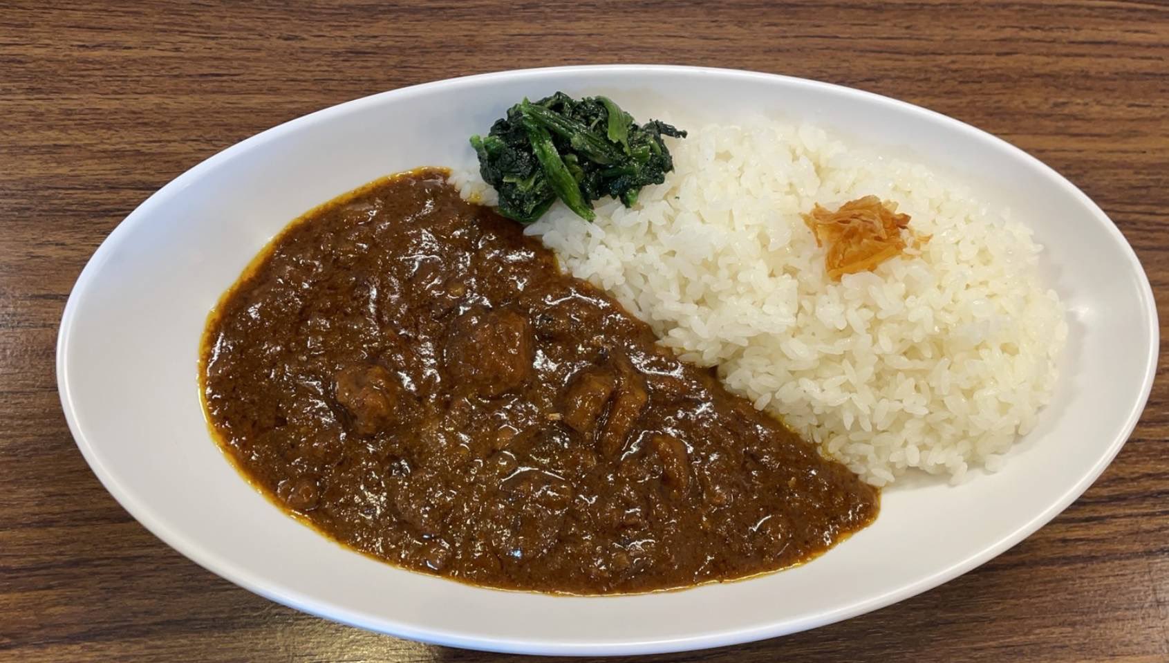 アマカレー こんばんは アマカレーです こちらは牛すじカレーです 価格は税込700円となっております 1度食べてみてください アマカレー 新橋 西新橋 カレー ランチ T Co Cs8p6p8pqt Twitter