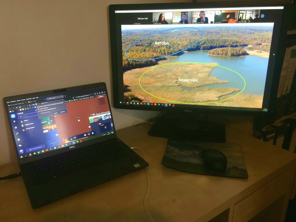 ExperimentMerit's tweet photo. cozy mood☕️at the second virtual #CEW21 day! real life happening behind the scenes: from fire alarms🚒 to construction noise🛠️, but interesting talks help keep the focus🧑‍💼👩‍💼. 
How's the mood in your own home (?) office? 🍹/☕️/☃️/🌞/💃? https://t.co/pbEMMutqQ1