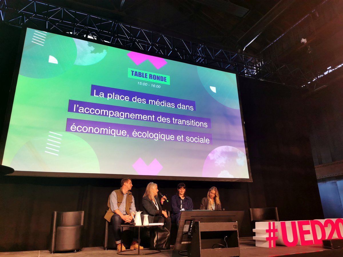 H7lyon's tweet photo. La place des médias dans l'accompagnement des transitions économique, écologique et sociale. ✏️

🎤 Avec Anne Caroline Jambaud, Arty Farty 
@clementinelab, co-fondatrice de @censoredzine
@SoAnn, journaliste, autrice @lemondefr
Sophie Ampart, So Good
@SimonNeouze, @BettrStrongr https://t.co/yv2VqN664A