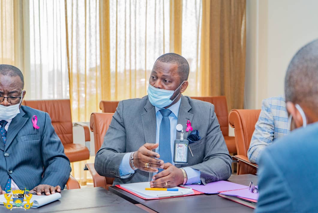 L'Union Européenne est un partenaire de choix dans le cadre du développement des villes africaines. Pour les projets de <a href="/UCLGAfrica/">CGLU Afrique</a> que je préside, elle propose des opportunités de financements auxquelles les villes gabonaises sont potentiellement éligibles. 
#Afrique #Gabon