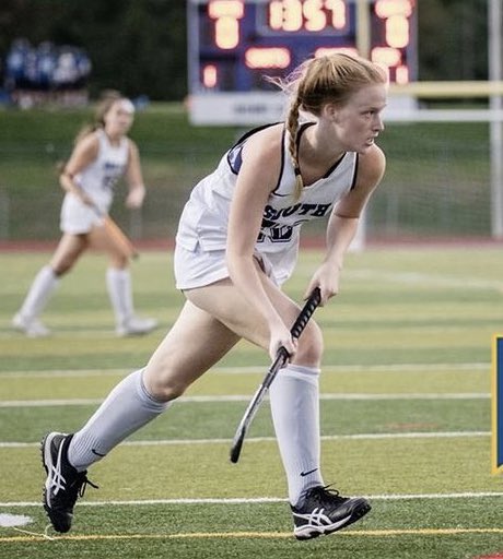 Titan_Terror's tweet photo. Congrats to Erin Smith on 100 goals. FHOCKEY GONE WILD ✍️#southside #smith #100bomb #victoryroyal https://t.co/bk6hFUR96W
