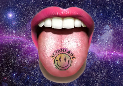 shroomzNFT's tweet photo. Day 5 of the Twitter Giveaway!
 
To Participate, simply follow the below steps:
 
1) Follow us @shroomzNFT
2) Quote Retweet and Tag 2 friends
3) Join our discord - https://t.co/8mZcBZ312p
#NFT #Acidheadz #NFTGiveaway https://t.co/x55BlolWRW