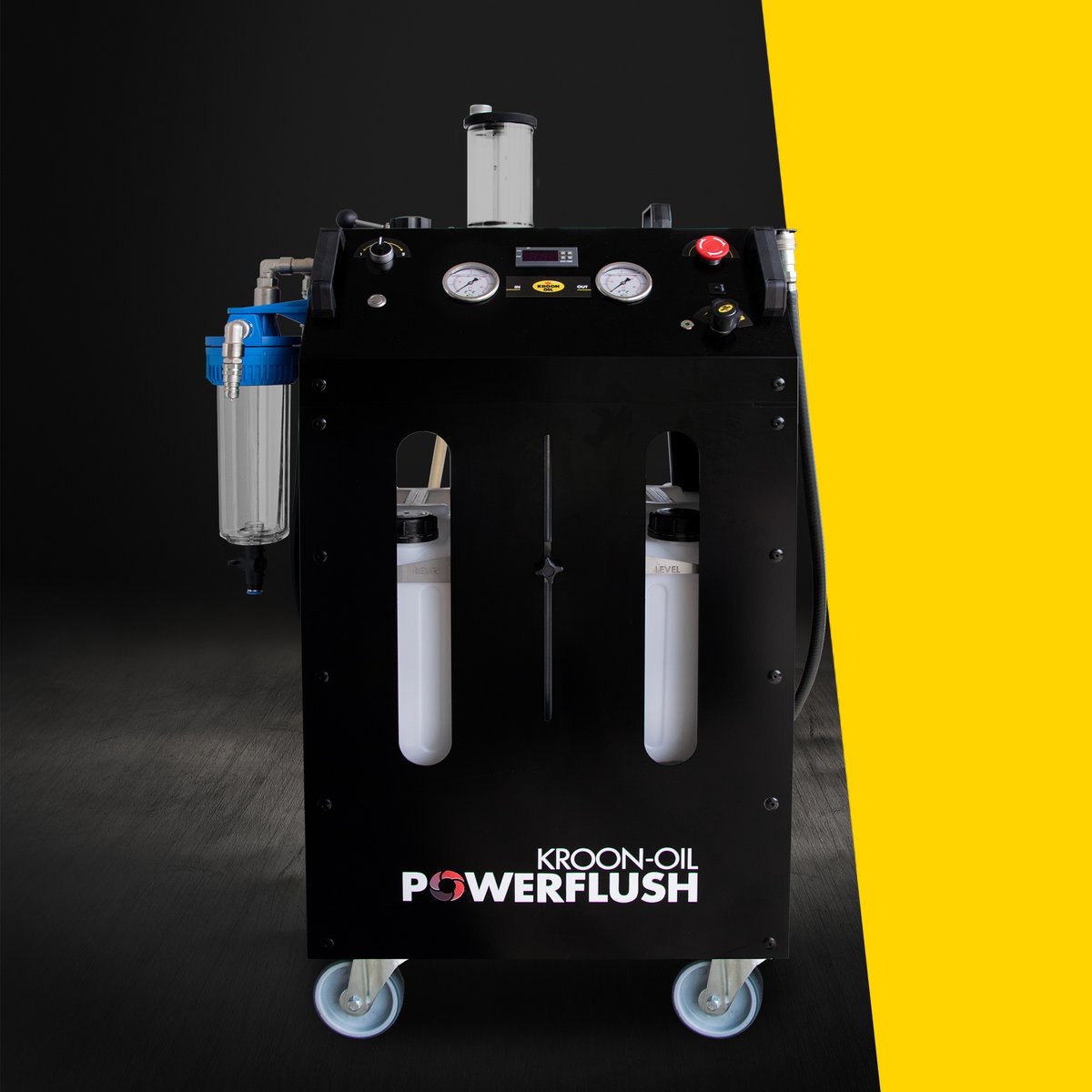 KroonOil's tweet photo. 🇬🇧The new PowerFlush® TPE machine. Do you see the difference with the previous one? Read everything about the PowerFlush® TPE extension ➡️ https://t.co/BzjcZhGVzF

#KroonOil #PowerFlush #EngineFlush https://t.co/GfuCAAld9i