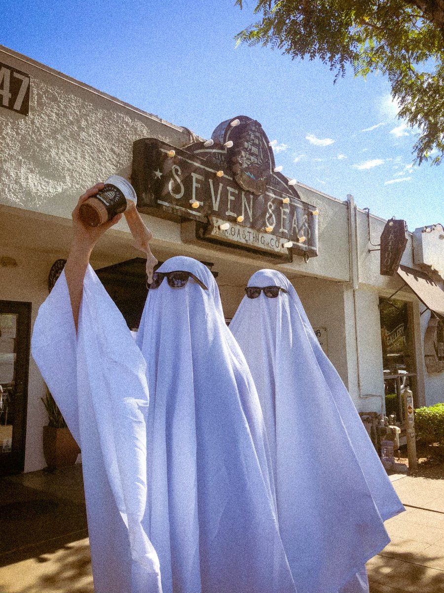 SevenSeasRoast's tweet photo. You know it’s good coffee when the supernatural stop by. ☕️👻

If you haven’t tried our Pumpkin Smash Latte, we hear it’s bringing the dead back to life! 😱

#ghost #halloweencostumes #sandiegofood #psl #socalcoffee #coffeeroaster #coffeeshop #coffeebar #coffeeaddict #CoffeeTime https://t.co/KMbi2kERum