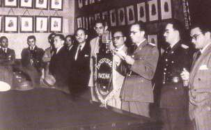 *19 de octubre 1945.*Luego de un golpe de estado dirigido por Rómulo Betancourt, los militares Carlos Delgado Chalbaud y Marcos Pérez Jiménez, se instaló la Junta Revolucionaria de Gobierno que reemplazó al derrocado presidente  Isaías Medina Angarita (1945).