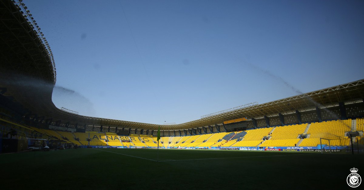 AlNassrFC's tweet photo. 📸 | أصفــر لون الفرح والسعادة 💛

ملعبنـا في كامل جاهزيته 🏟️ https://t.co/s95IWGQjcx