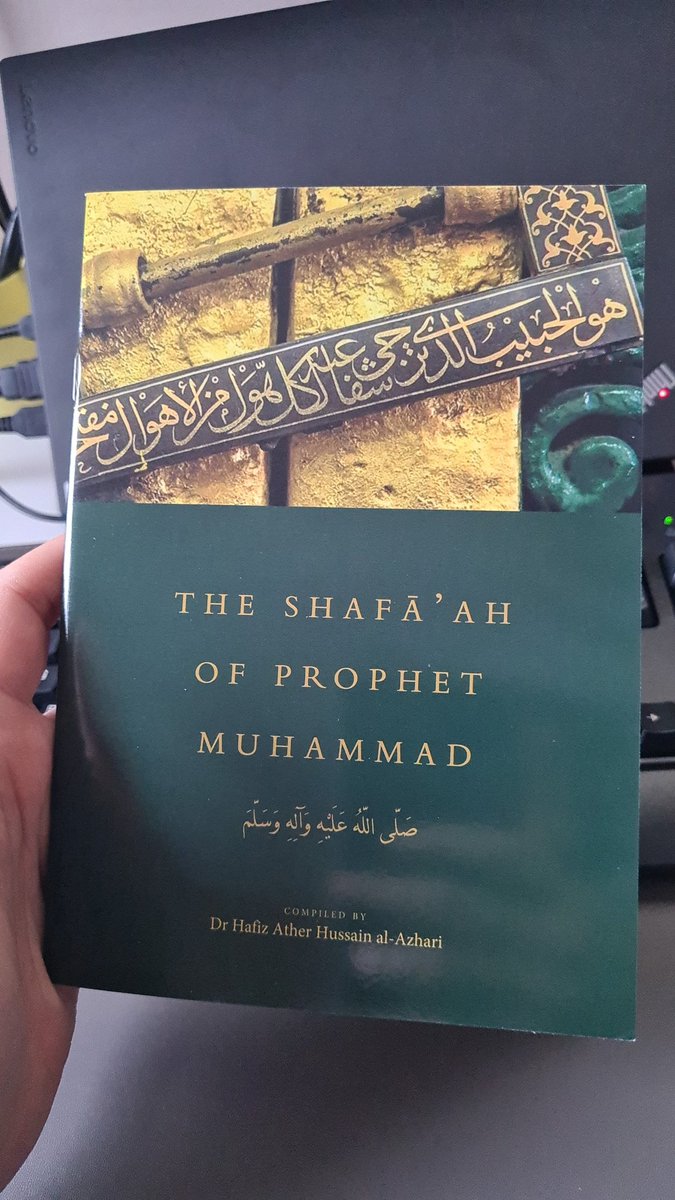 haseeb_saqibi's tweet photo. Received this beautiful suprise gift today, couldn't have come at a better time #Mawlid Many thanks to our dear @Hafiz_Ather https://t.co/sBcZNRafrO