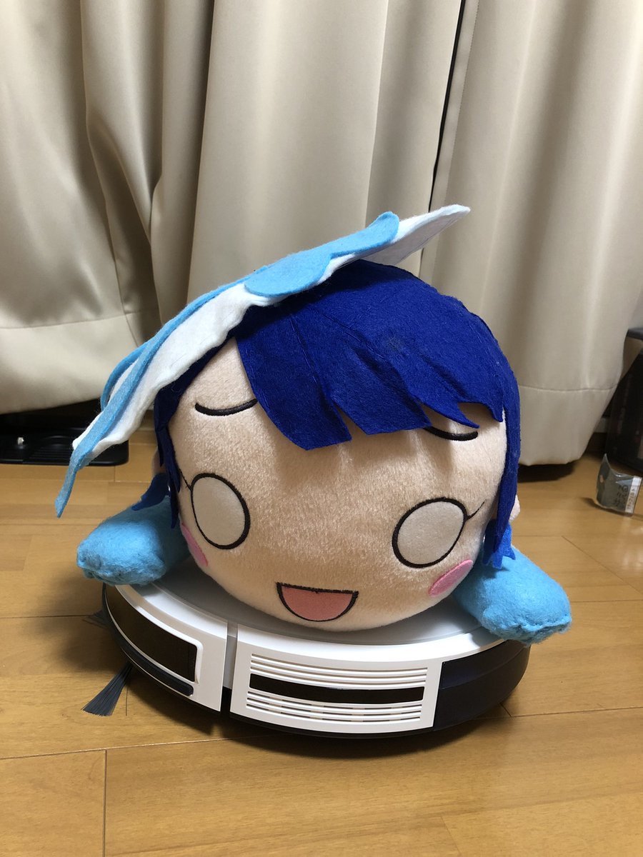 Twoucan 寝そべりぬいぐるみ の注目ツイート モデル