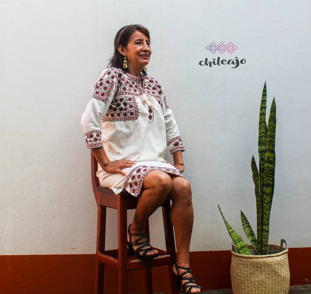 chileajotextil's tweet photo. Gracias a Santa María Tlahuitoltepec por sus textiles tan hermosos 😍❤️ son super frescos y cómodos✨🦋 https://t.co/QP1sHORR6E https://t.co/asKPBGFqSA