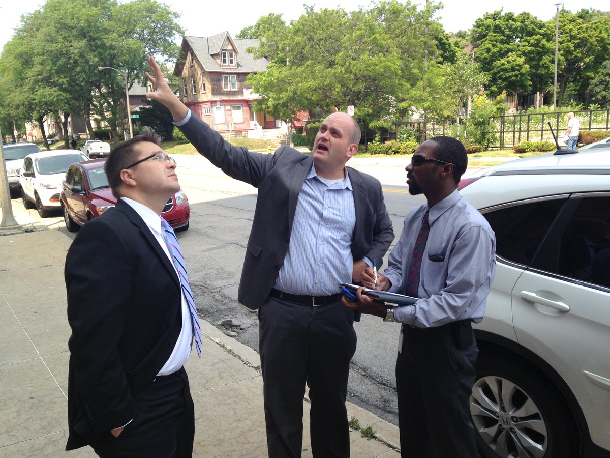 NearWestSideMKE's tweet photo. Teig Whaley-Smith has been a big supporter of the Near West Side for many years!  Thanks Teig for your commitment to our City and our community. https://t.co/mwwSbrHV8P