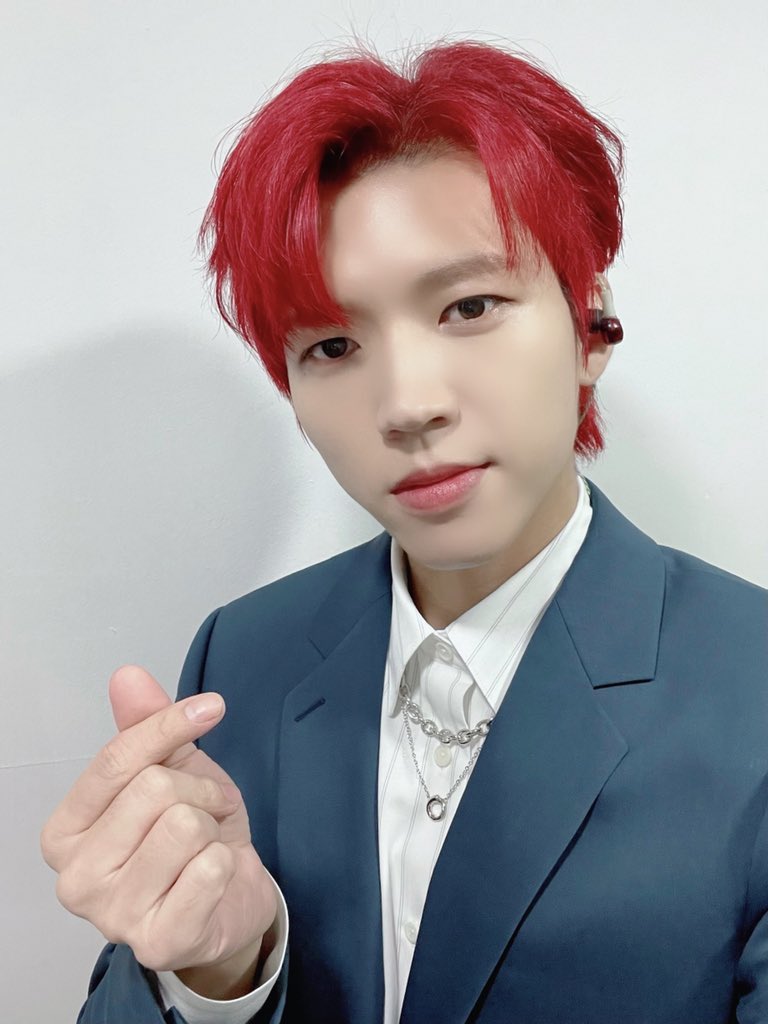 Official_IFNT's tweet photo. [📸] 211019 COMEBACK SHOWCASE🌳

아낌없이 주고 싶어 준비한 컴백 쇼케이스💚
앞으로의 모든 활동, 우현이와 함께해요💛

#남우현 #NAMWOOHYUN
#냉정과열정사이 #calmandpassion #With
#INFINITE #인피니트 https://t.co/9MSL9peqbS
