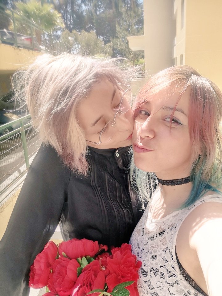 keijikitsune's tweet photo. We look like a couple, a rlly cute one 😚🤭 @WaliiMonroe https://t.co/xEIag9uWiU