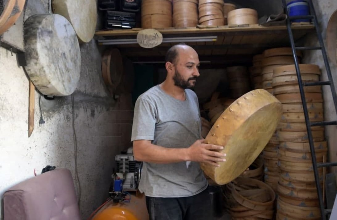 eye_syrian's tweet photo. Handmade wood products at the markets of old #Aleppo.

#Syria https://t.co/mIDRVhDaX8