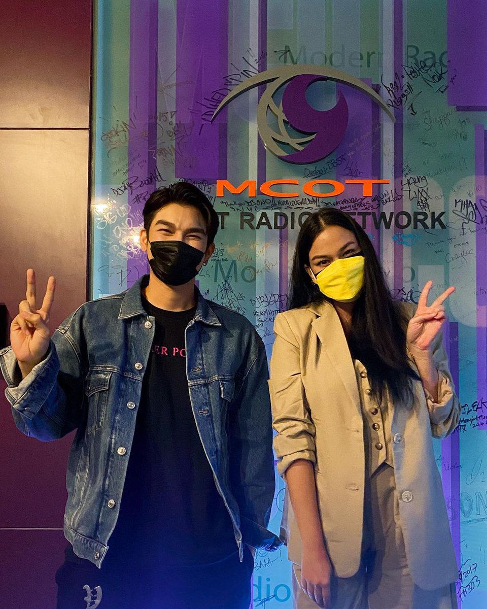 welovemewgulf's tweet photo. [INSTAGRAM] 19.10.21

📸 met107fm IG update with @MSuppasit 

🔗 https://t.co/mFGCUp78rY
🔗 https://t.co/6YM8Qq4CCO

#METMSS
#MewSuppasit #MewGulf
#Mewlions #หวานใจมิวกลัฟ https://t.co/RPEZLXAglg