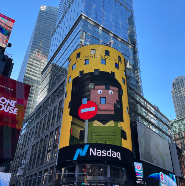 alexjlockie's tweet photo. Wow, @AnimalSocietyCT taking over Times Square! https://t.co/5EI0gZo1kp