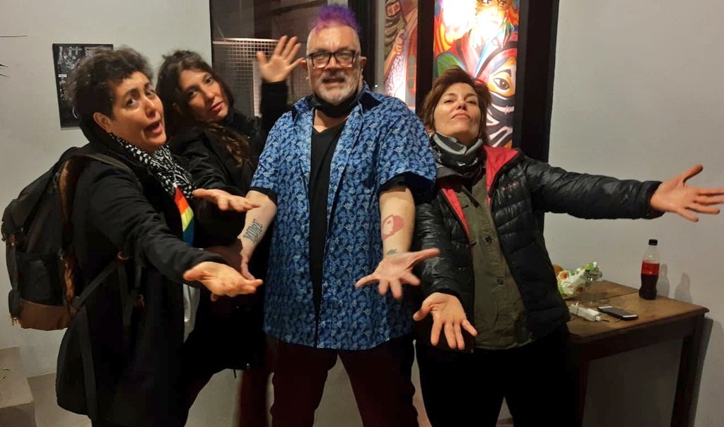 fabianjaraokei's tweet photo. Ayer en #TemporadaDeKoalas por @fmlatribu con #PequeñoBambi y #ValeCini https://t.co/q1LLZbc8bH