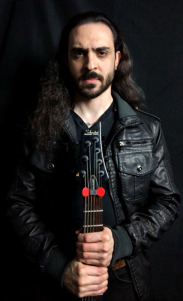 I woke up this morning and it hit me: “Voices in the Dark” will be released in three days…!
#voicesinthedark #musicwithamission #guitarist #metalmusician #schecterlife