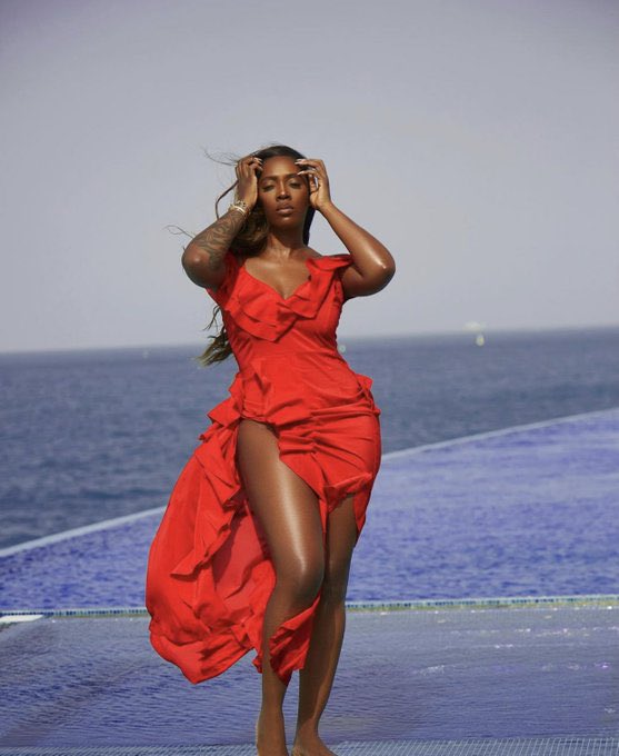 BeingNkiru's tweet photo. A Queen today, tomorrow, always! Tiwa https://t.co/EGUohHu9Xd