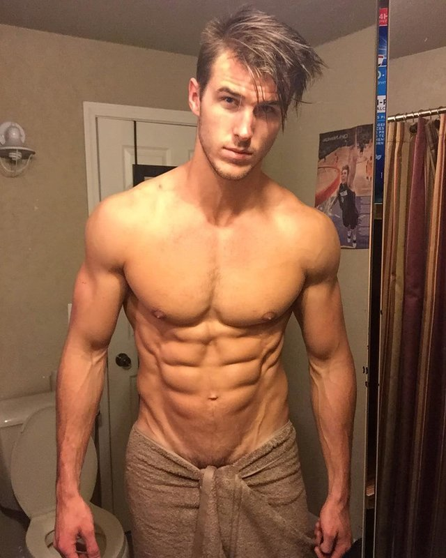 ApolloShining's tweet photo. Sends these to all contacts to celebrate #TowelTuesday https://t.co/OPq3vjCotq