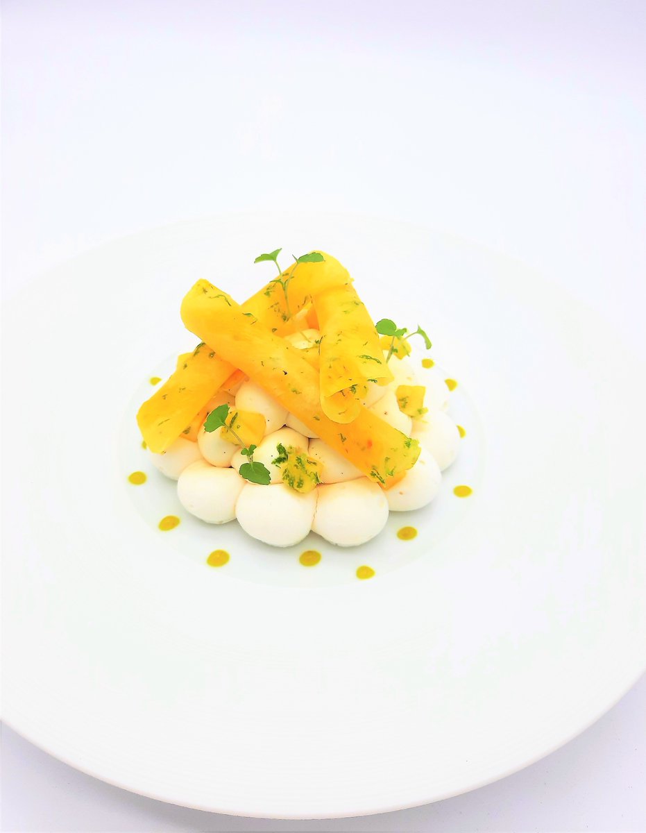 MaisonMonblanc's tweet photo. Nous sommes heureux de vous annoncer le lancement de notre nouvelle carte automne hiver 2021-2022 ! Contactez notre équipe pour découvrir plus en détails les délices immaginés par nos chefs 👩‍🍳🧑‍🍳! https://t.co/jI4CZX7sWZ