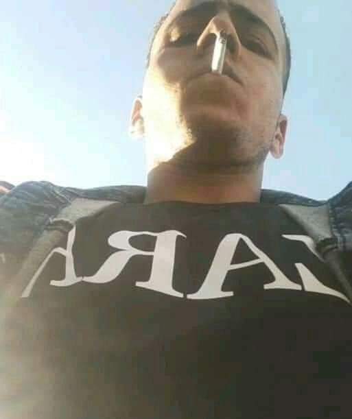 ماأنت مقولتليش إنهم عاملين بث مباشر يامعلم 🤗