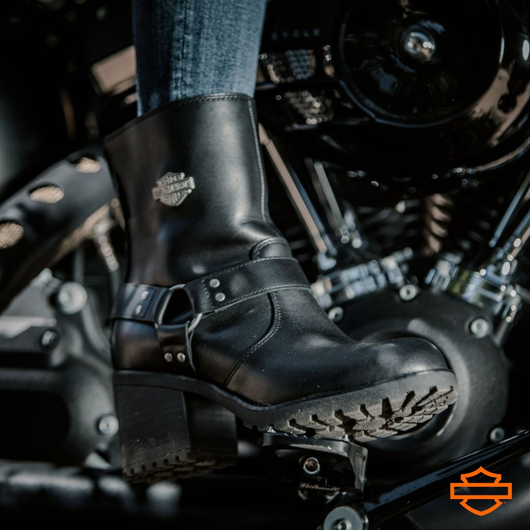 HarleyCantabria's tweet photo. ¡Prepárate para rodar! 🏍💨 La #bota de mujer #HarleyDavidson Howell 7” está diseñada específicamente para el #viaje. 🔥 #Impermeable, #transpirable, #liviana y #duradera. ¡Lista para cualquier #aventura! 👩🤟

➡https://t.co/4uakrBQwMI https://t.co/y6G6fk48xb