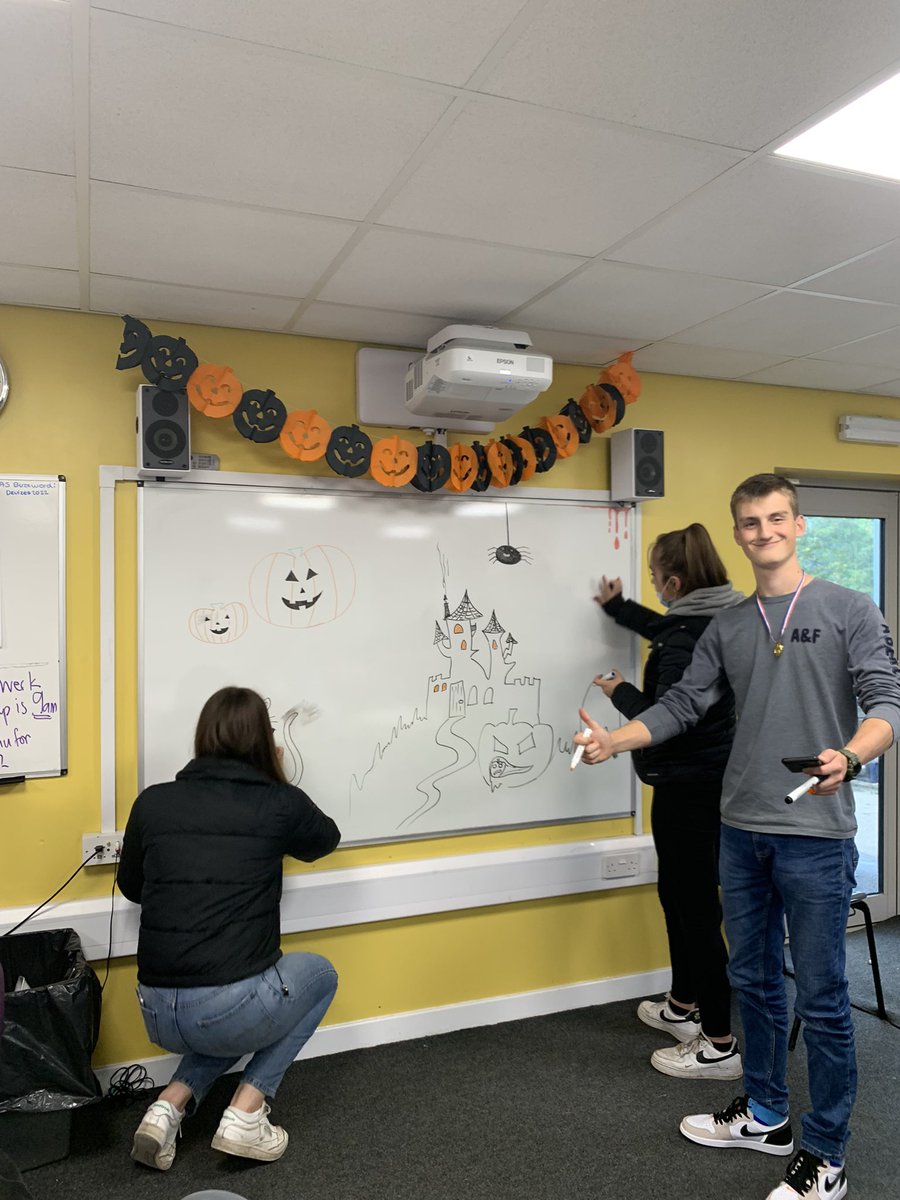 Lavington Sixth Form Campus tweet media