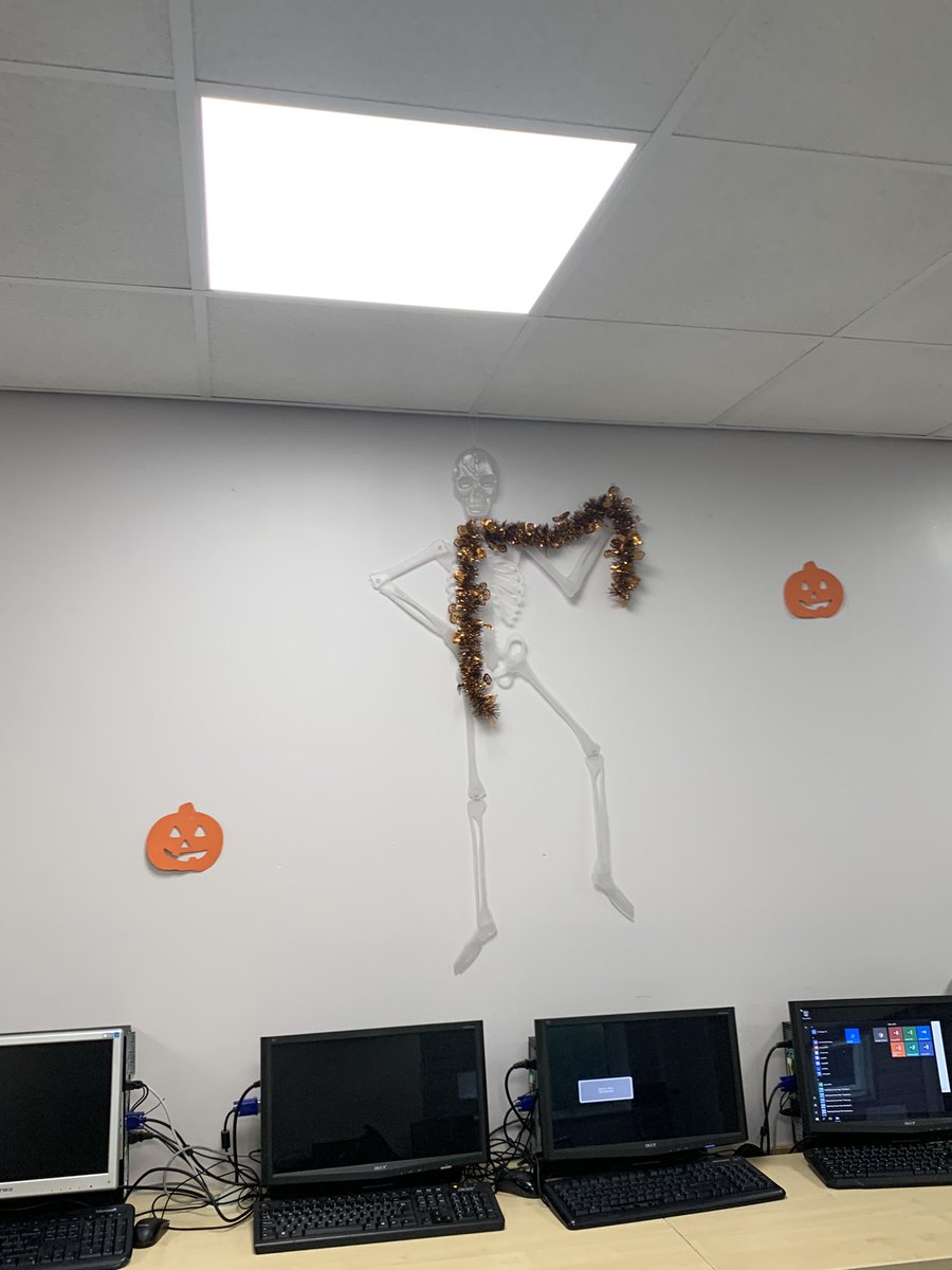 Lavington Sixth Form Campus tweet media