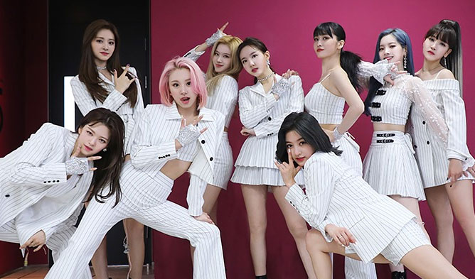 billboard_twice's tweet photo. Following TWICE since Sixteen until now makes me very proud to be a part of ONCE. Thank you for being an inspiration in my life, I learned a lot from you, girls. I will always support you @JYPETWICE 

- BBT admin
6 YEARS WITH TWICE
#트와이스와의_매순간이_눈부셔
#ONE_IN_6_MILLION https://t.co/C32fjMg6kx